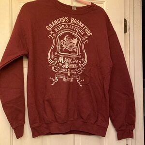 Gildan brand, size medium, maroon color, pullover, Harry potter themed